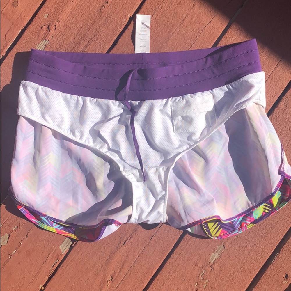 Nwot Fabletics Lined Shorts W/ Drawstring, Size M - image 5
